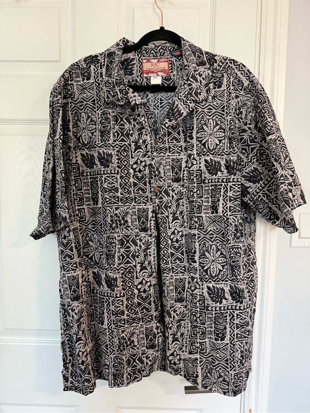 RJC Hawaiian Black & White Tropical Print Men’s Button Down 3X